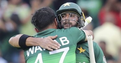 Imad Wasim Batting - Pakistan vs Afghanistan CWC19